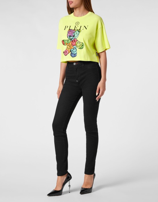 Товар желтого цвета с внутренней стороны