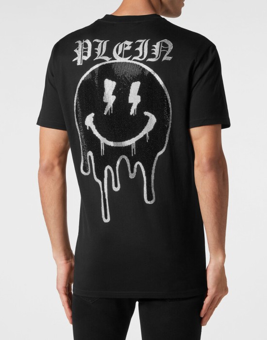 футболка  из америки вид сбоку