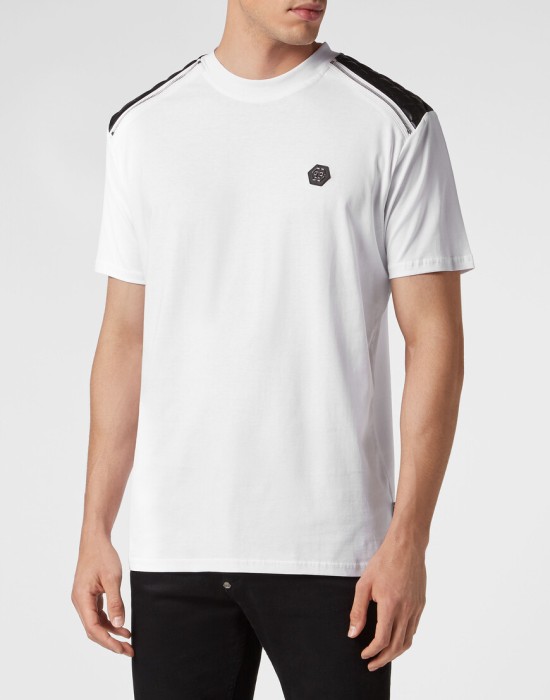 футболка  от бренда philipp plein вид слева