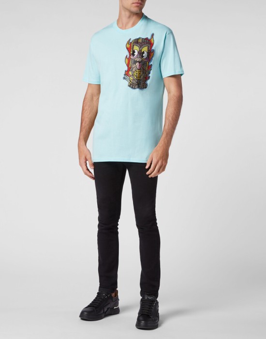 Товар голубого цвета с внутренней стороны