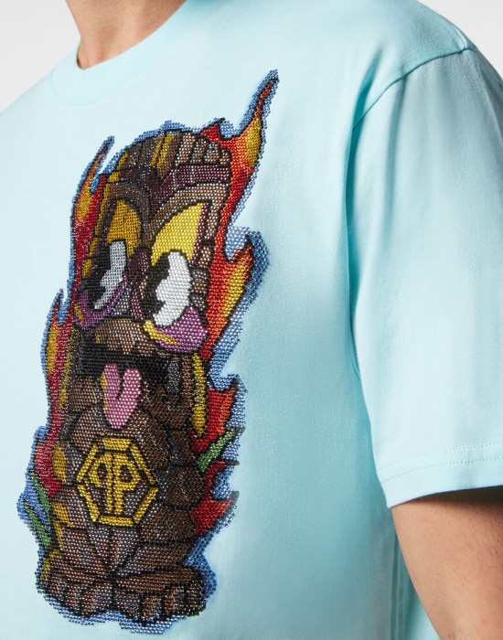 футболка  из проверенных материалов спереди