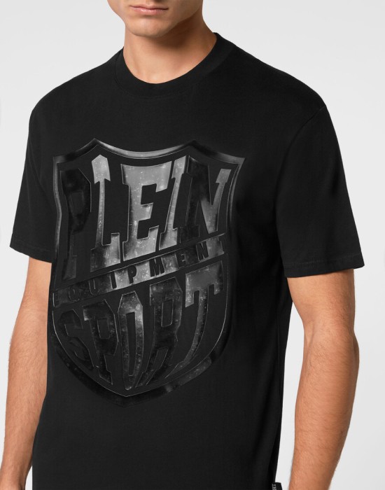 футболка  из италии вид сбоку