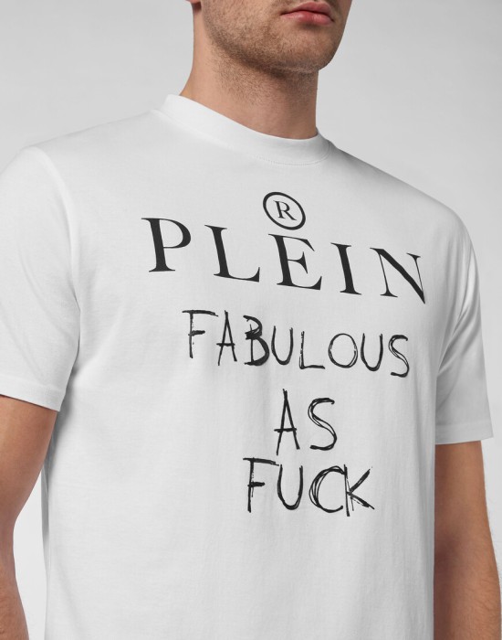 футболка  из америки вид сбоку