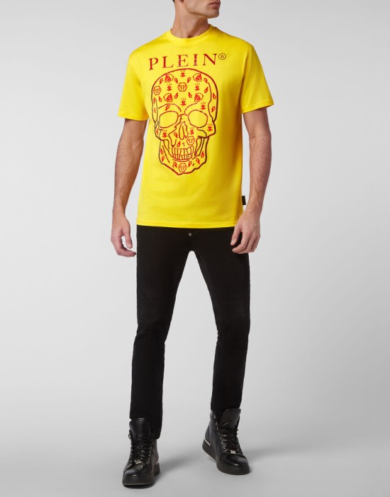 футболка  по цене 37986 руб вид справа