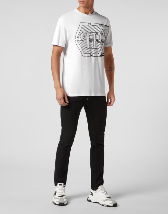 футболка  по цене 34821 руб вид справа