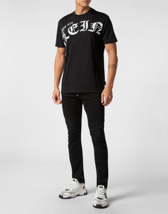 футболка  по цене 40118 руб вид справа