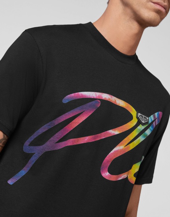 футболка  из америки вид сбоку