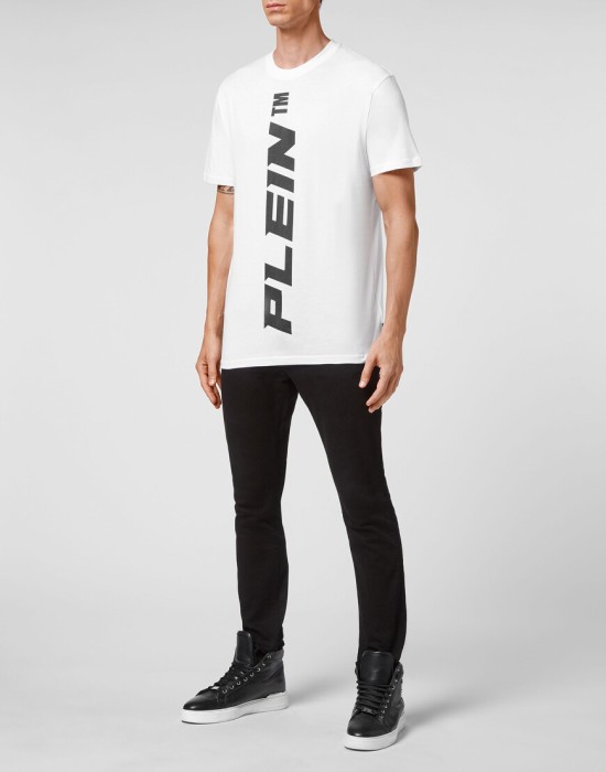 футболка  по цене 36696 руб вид справа