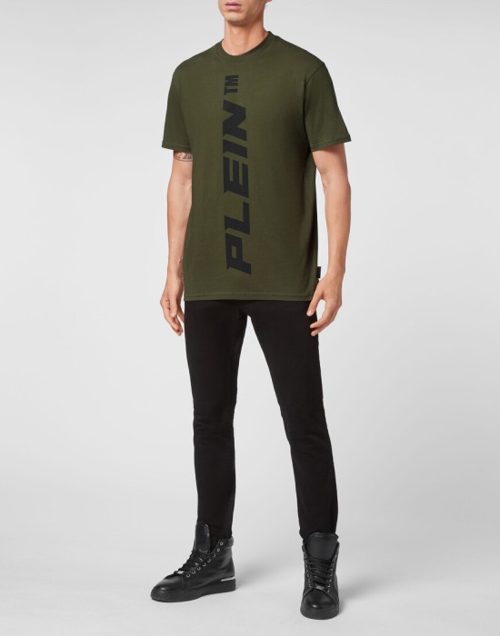 футболка  по цене 36696 руб вид справа