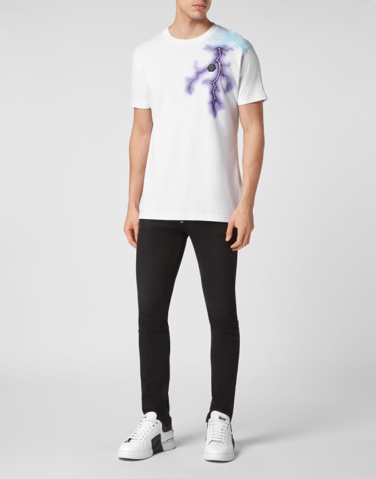 футболка  по цене 36696 руб вид справа