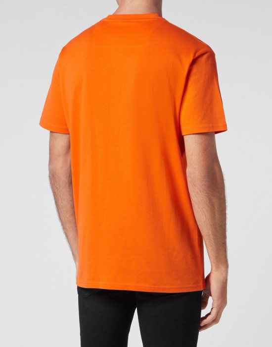 футболка  из америки вид сбоку