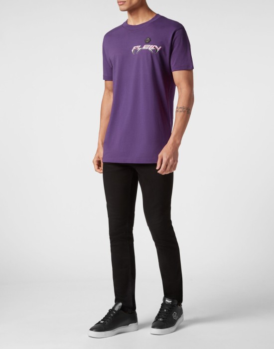 Товар сиреневого цвета с внутренней стороны