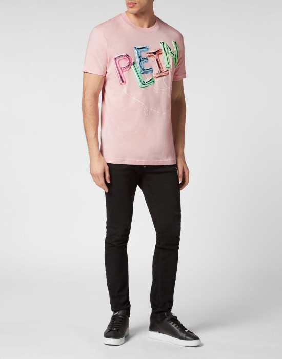 Товар розового цвета с внутренней стороны