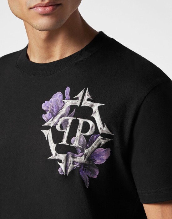 футболка  из проверенных материалов спереди