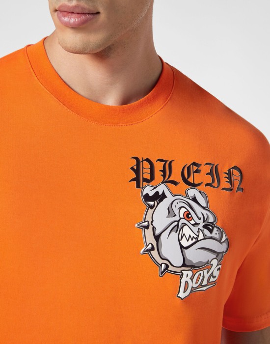 футболка  из проверенных материалов спереди