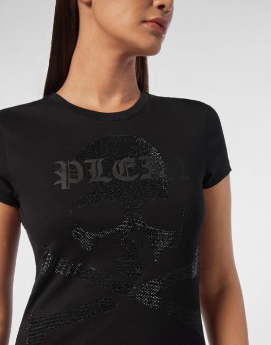 футболка  из проверенных материалов спереди