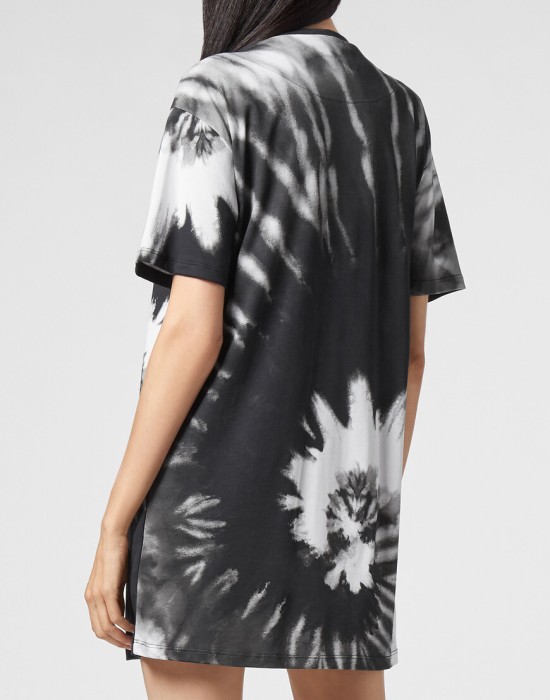 футболка  из америки вид сбоку