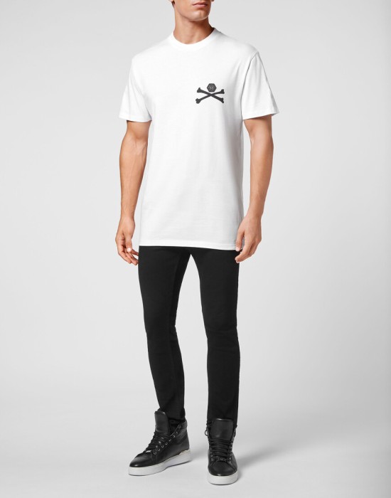 Товар белого цвета с внутренней стороны