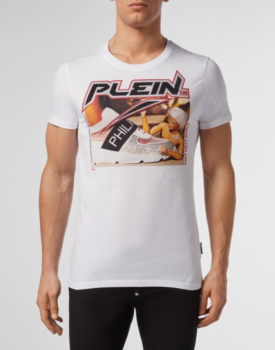 футболка  из америки вид сбоку