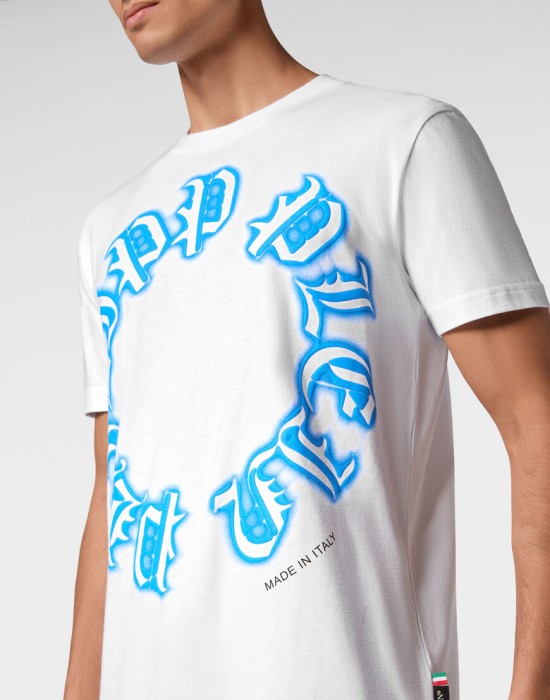 футболка  из проверенных материалов спереди