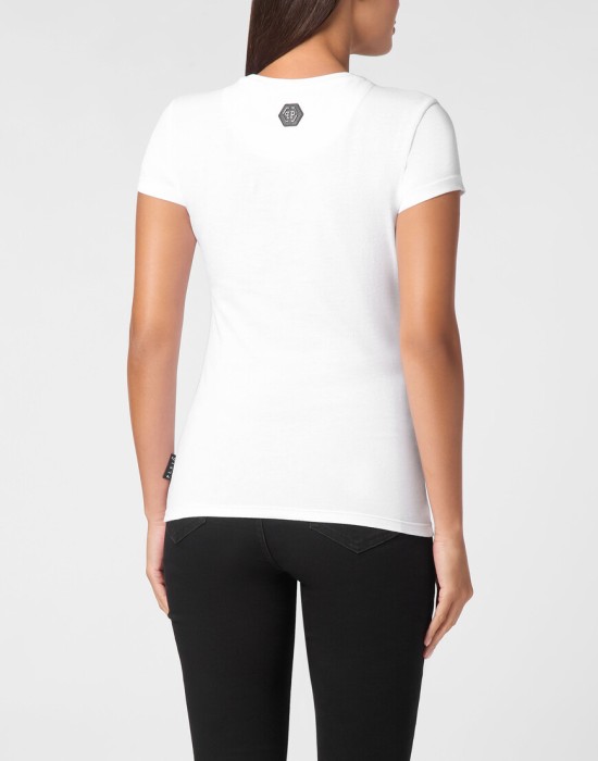 футболка  из америки вид сбоку