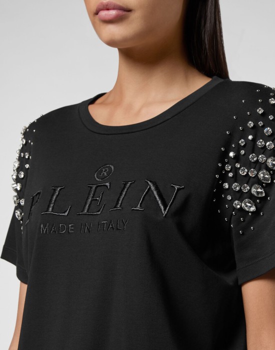 футболка  из проверенных материалов спереди