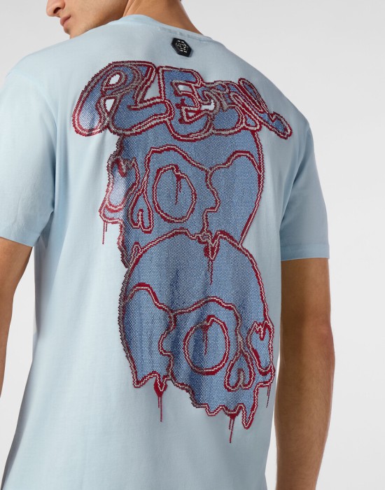 футболка  из проверенных материалов спереди