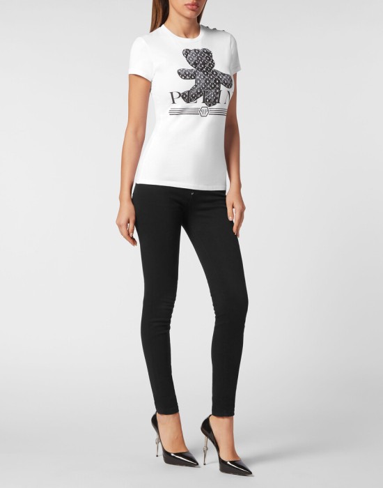 Товар белого цвета с внутренней стороны