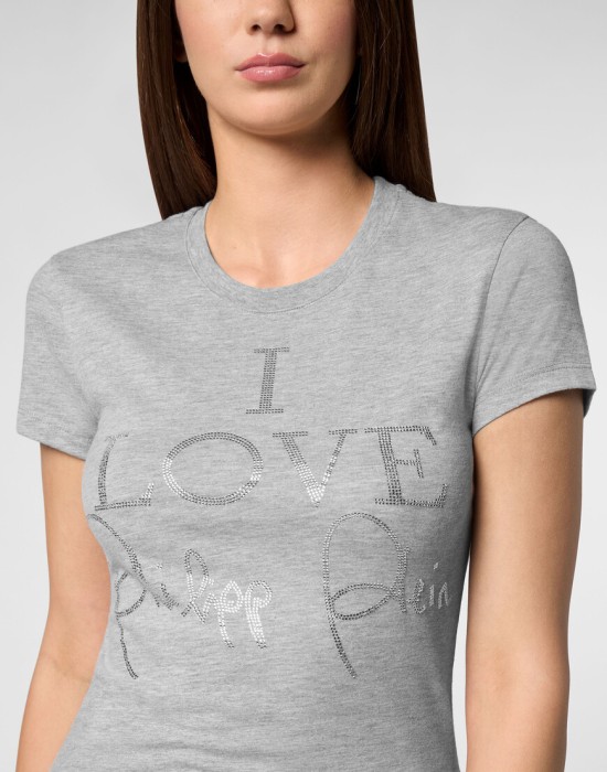 футболка  из проверенных материалов спереди