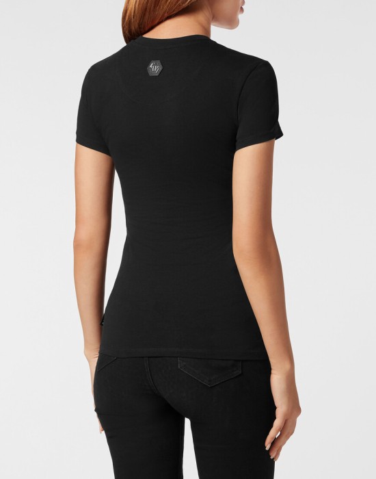 футболка  из америки вид сбоку