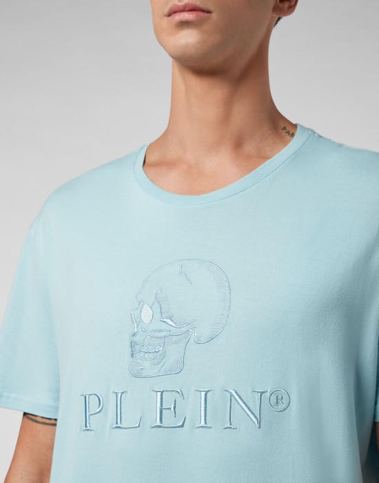 футболка  из проверенных материалов спереди