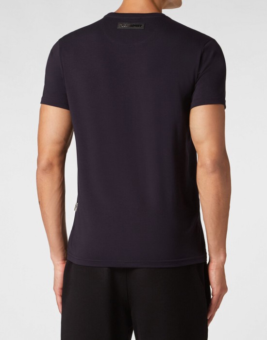 футболка  из италии вид сбоку