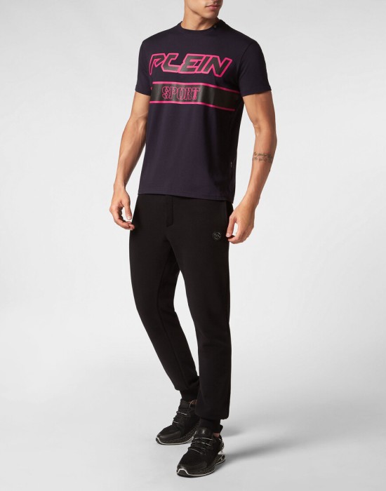 Товар синего цвета с внутренней стороны