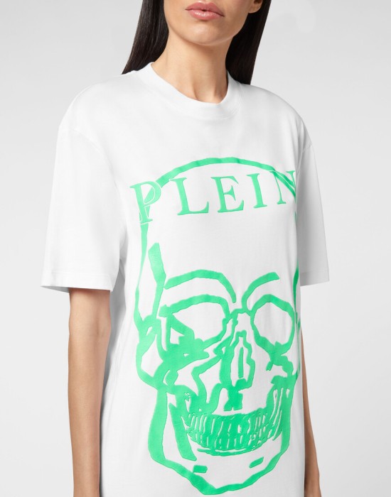 Товар белого цвета с внутренней стороны