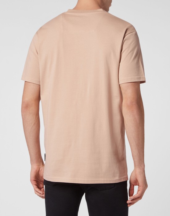 футболка  из америки вид сбоку