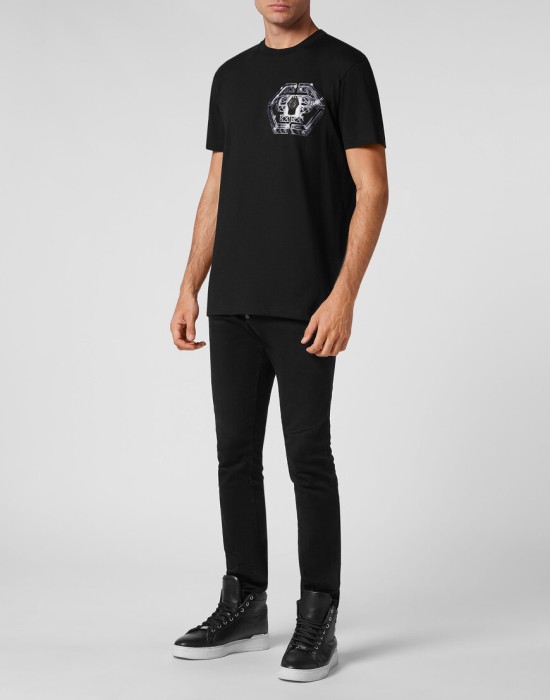 футболка  по цене 36696 руб вид справа