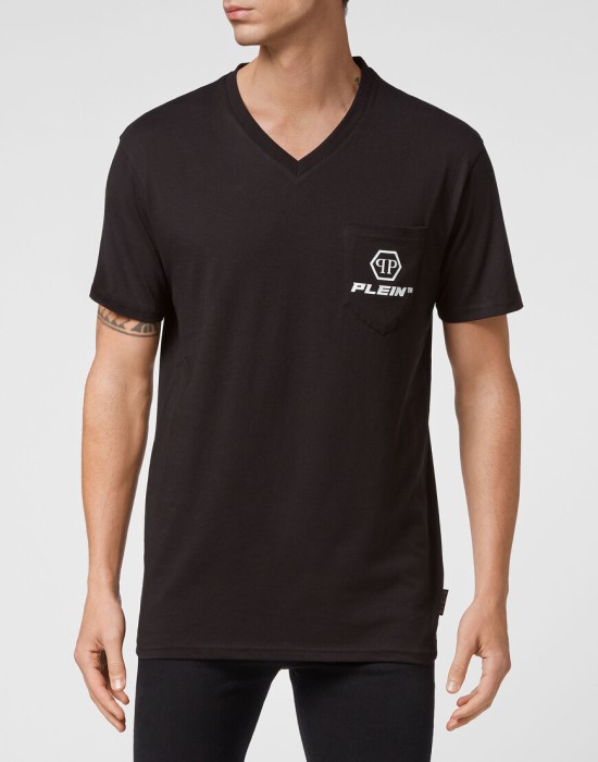 футболка  от бренда philipp plein вид слева