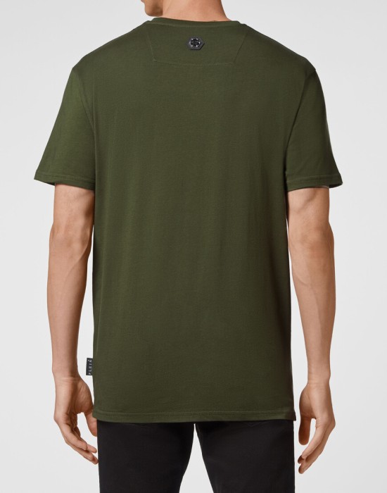 футболка  из америки вид сбоку