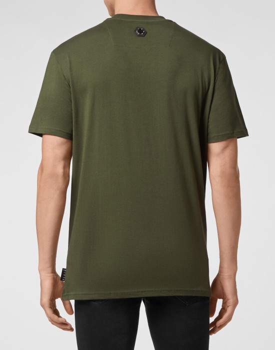 футболка  из америки вид сбоку