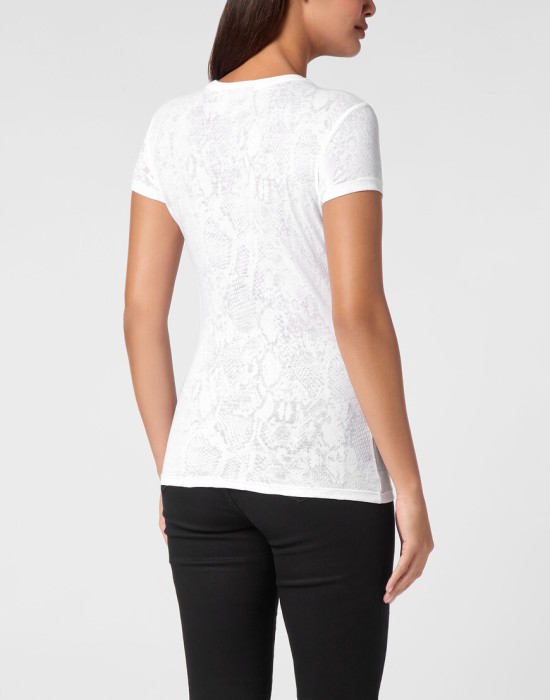 футболка  из америки вид сбоку