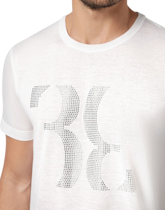 Товар белого цвета с внутренней стороны