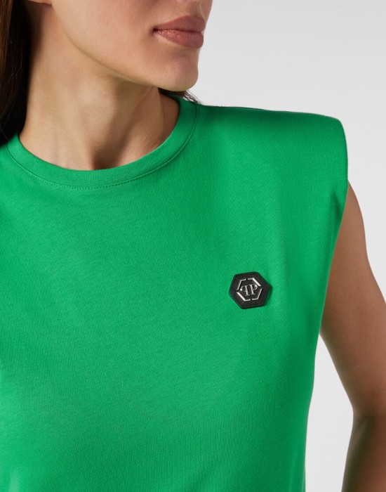 футболка  из проверенных материалов спереди