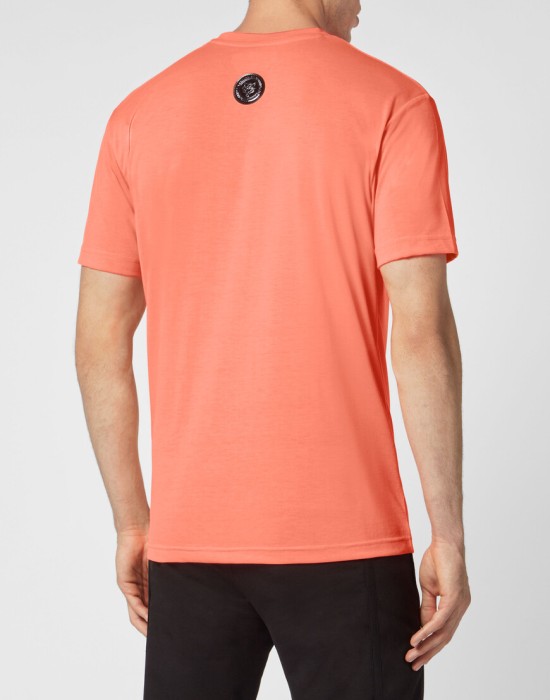 футболка  из италии вид сбоку