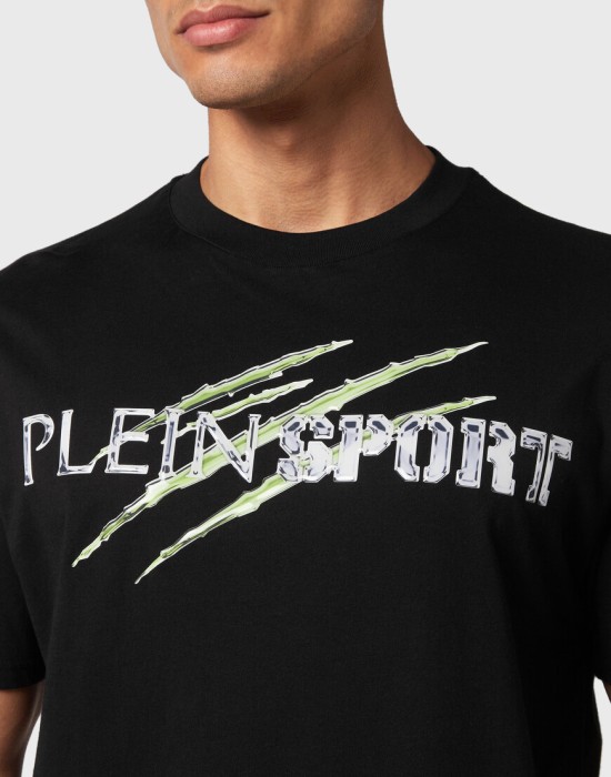 футболка  из проверенных материалов спереди