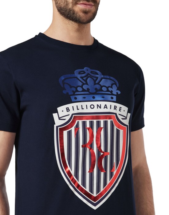 Товар синего цвета с внутренней стороны