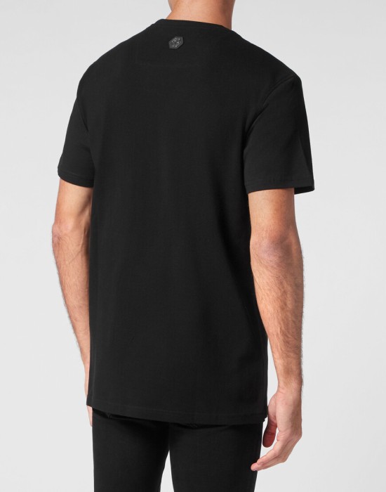 футболка  из америки вид сбоку