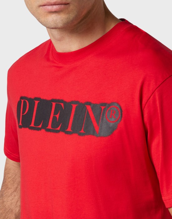 футболка  из проверенных материалов спереди