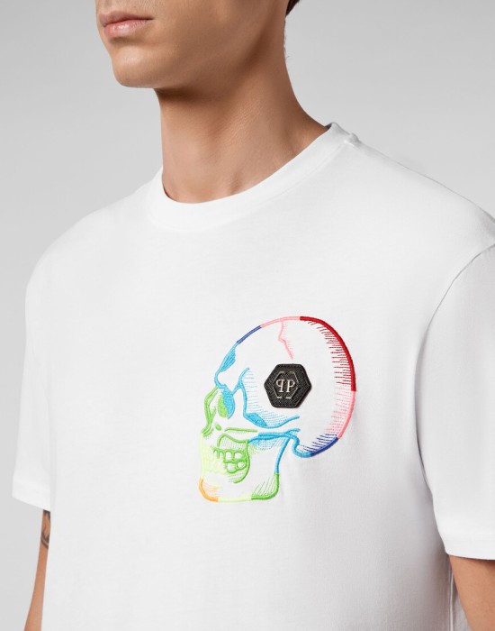 футболка  из проверенных материалов спереди