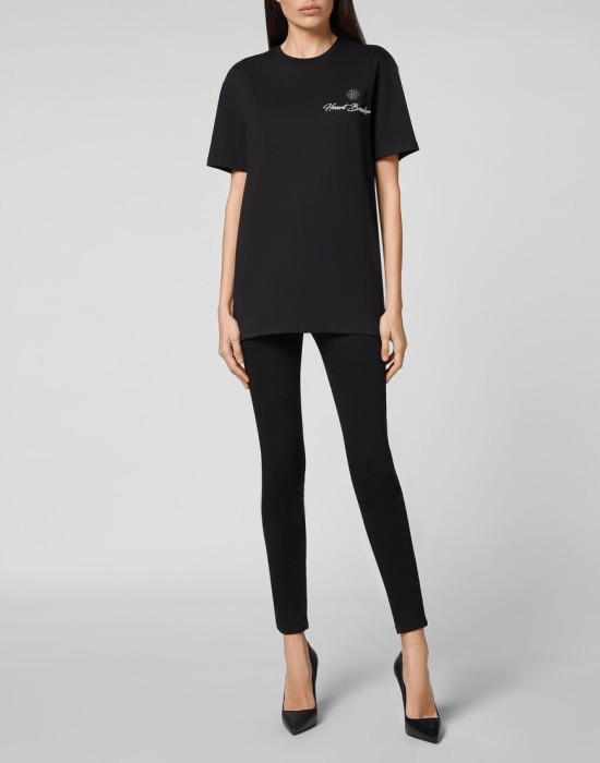 Товар черного цвета с внутренней стороны