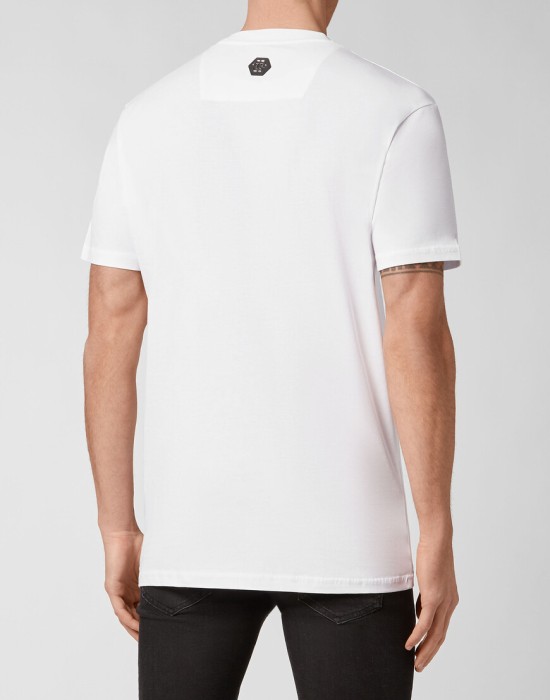 футболка  из америки вид сбоку